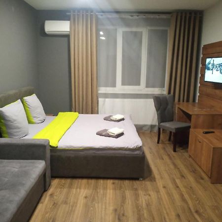 Apartment Yes 41 Ujhorod Exterior foto